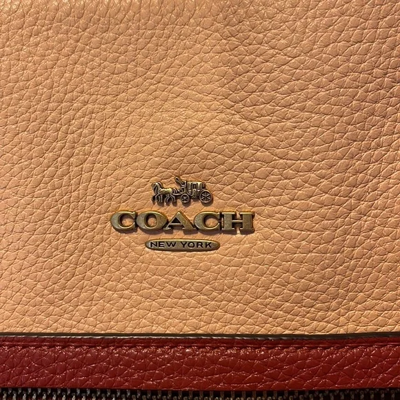 Authentic COACH PURSE Peach and wine colored. - Picture 2 of 11